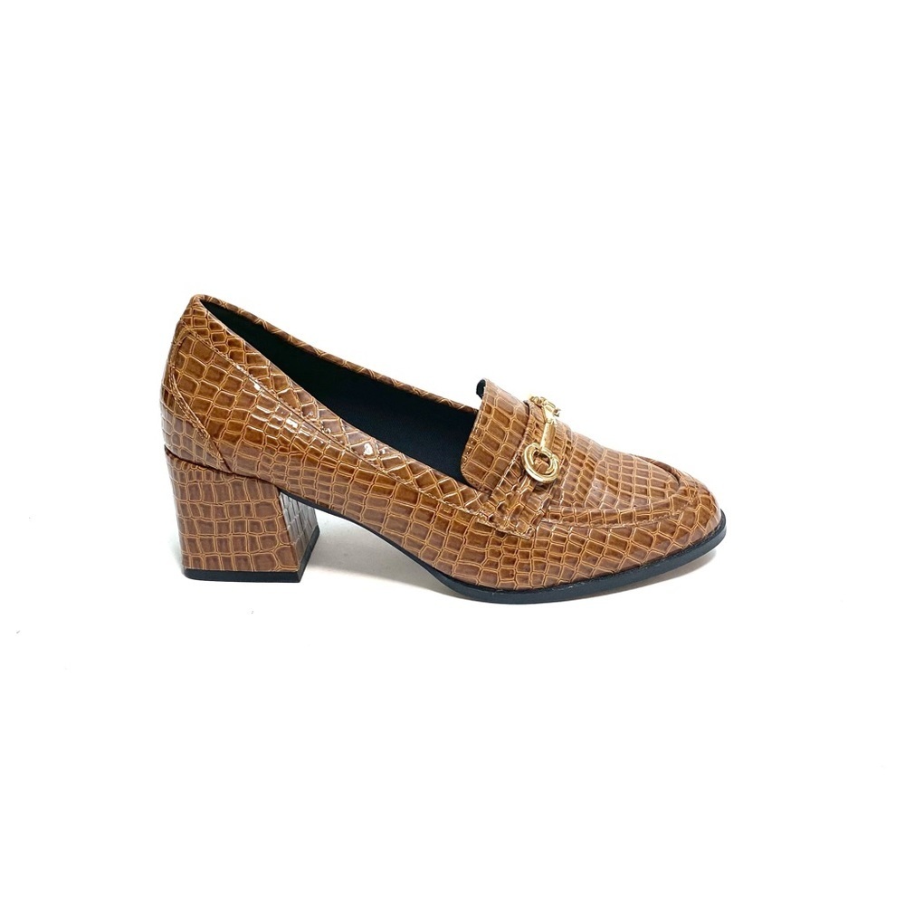 Vintage style brown embossed vegan patent leather heeled loafers